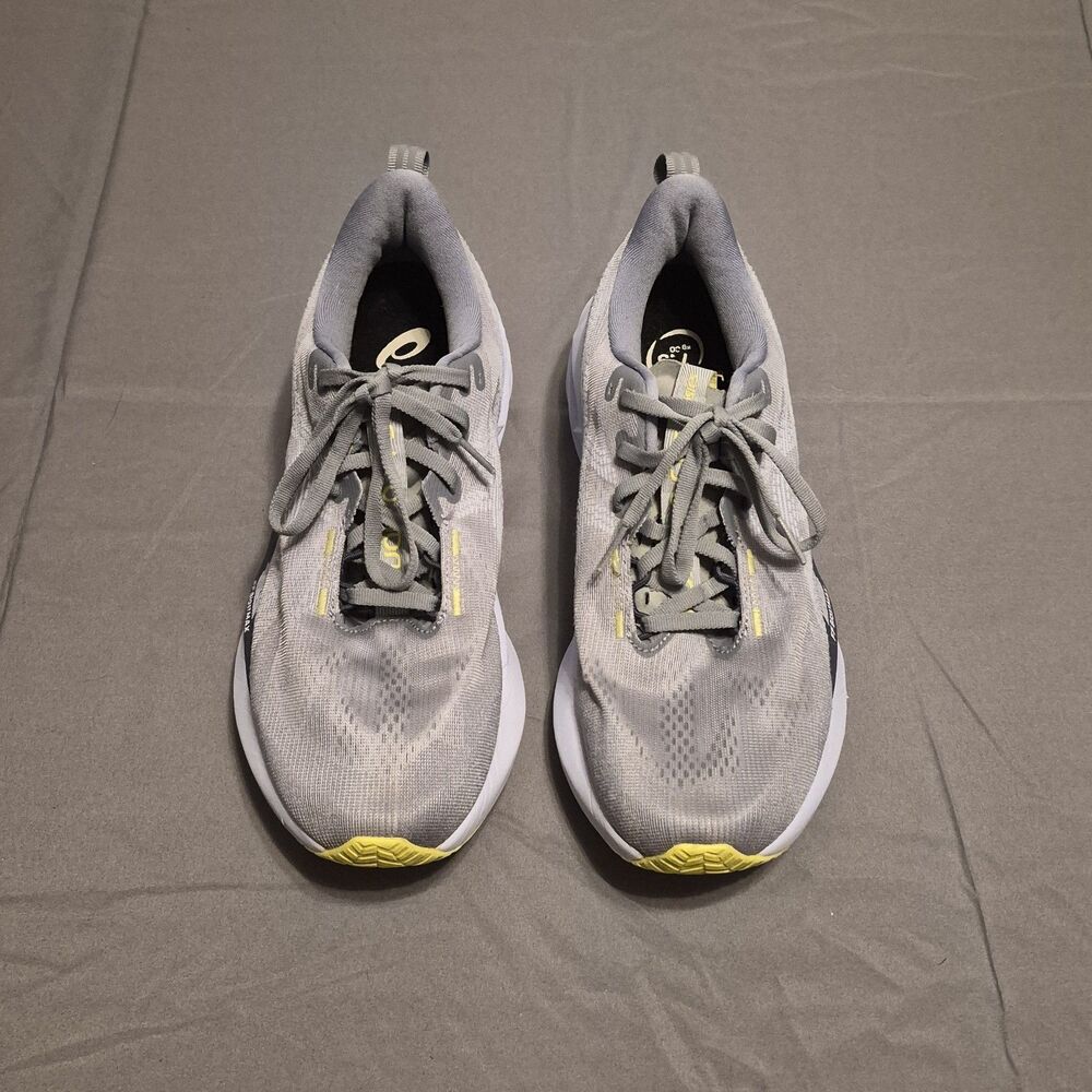 Asics Novablast 5 Women Size 11 Gray Athletic Running Shoes Sneakers 1012B765